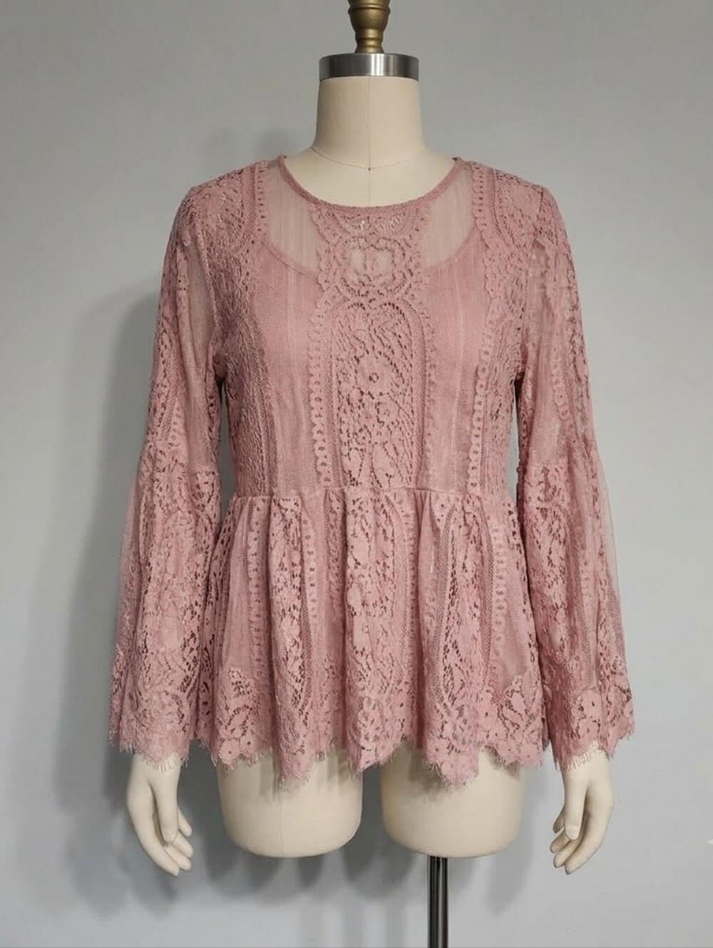 Luna Rae Pink Floral Lace Peplum Top Bell Sleeves Large Boho Keyhole
